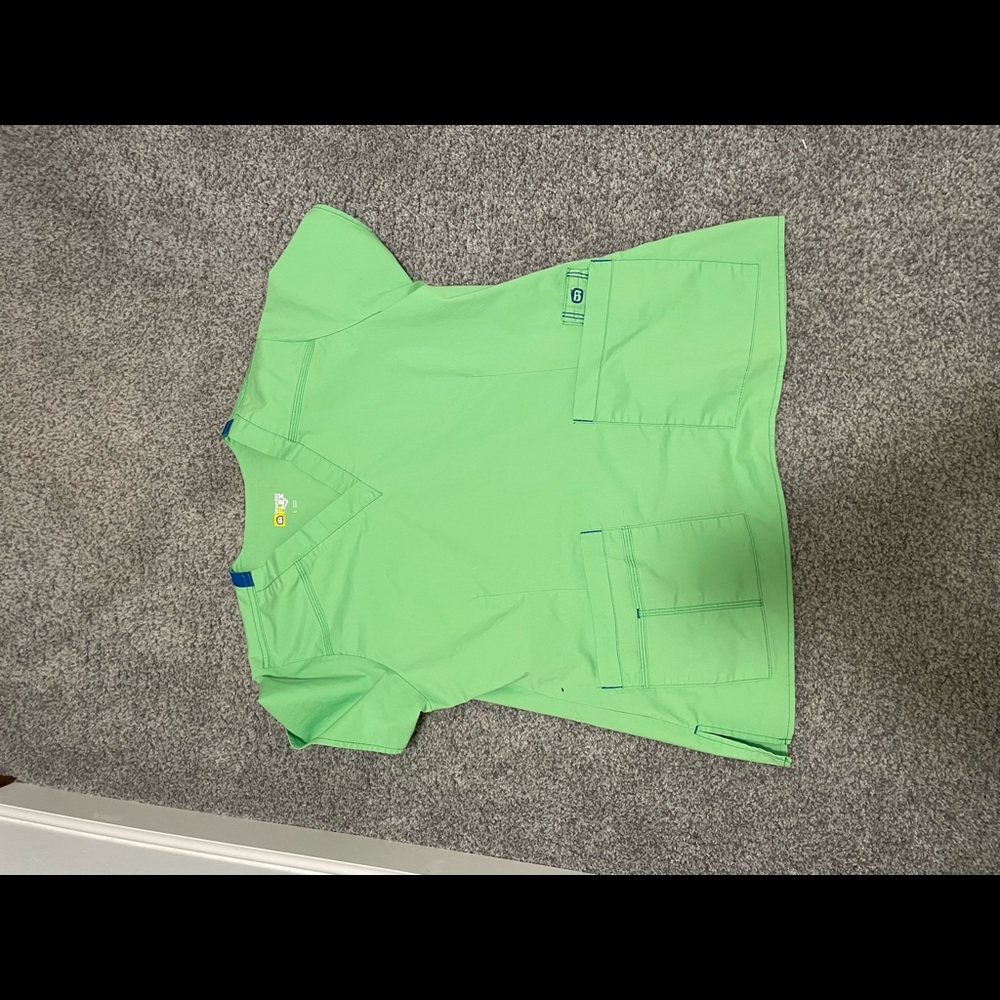 Womens lime green wonderwink scrub top size large